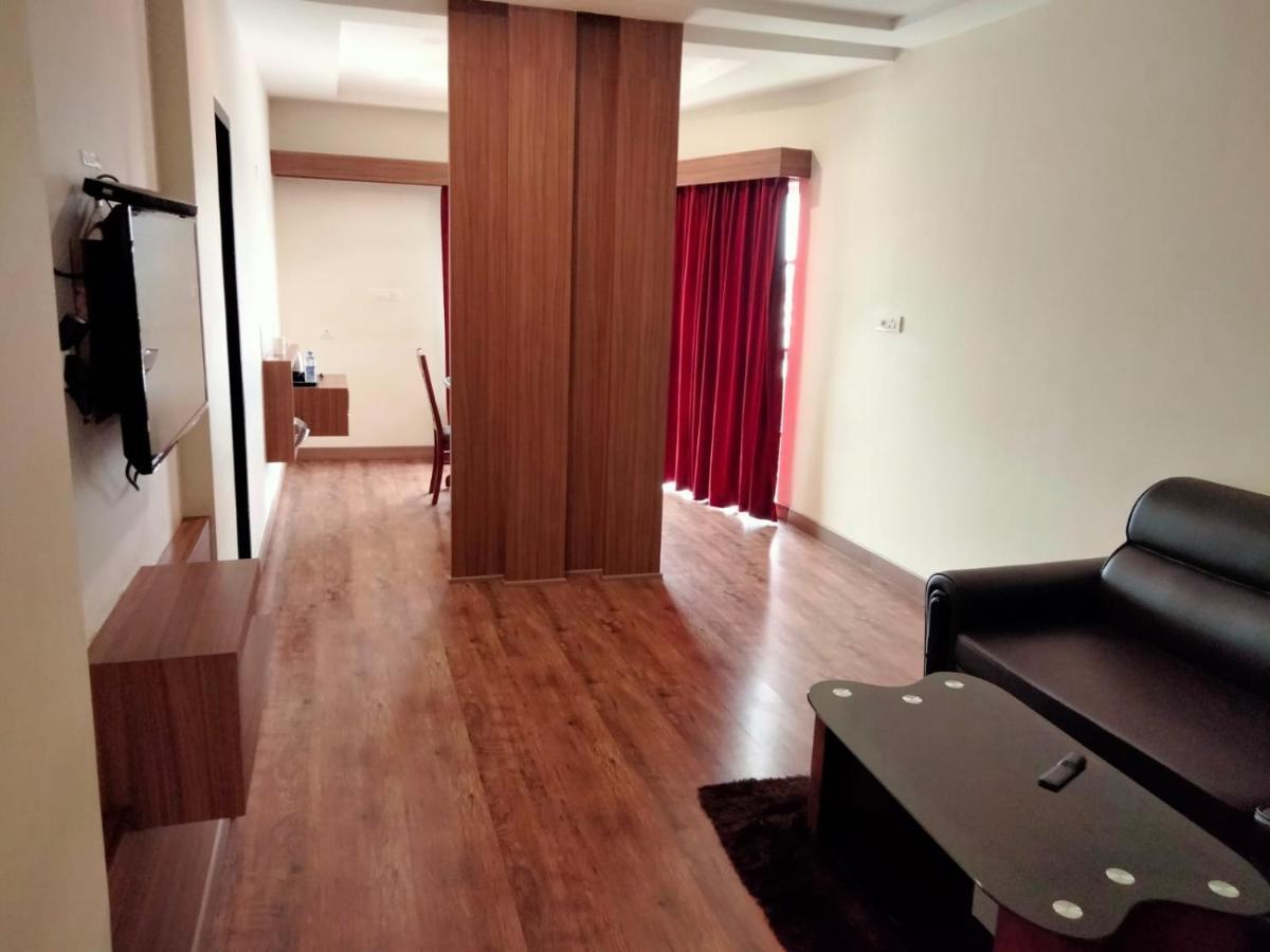 Hotel Parsons Court Dindigul Eksteriør bilde
